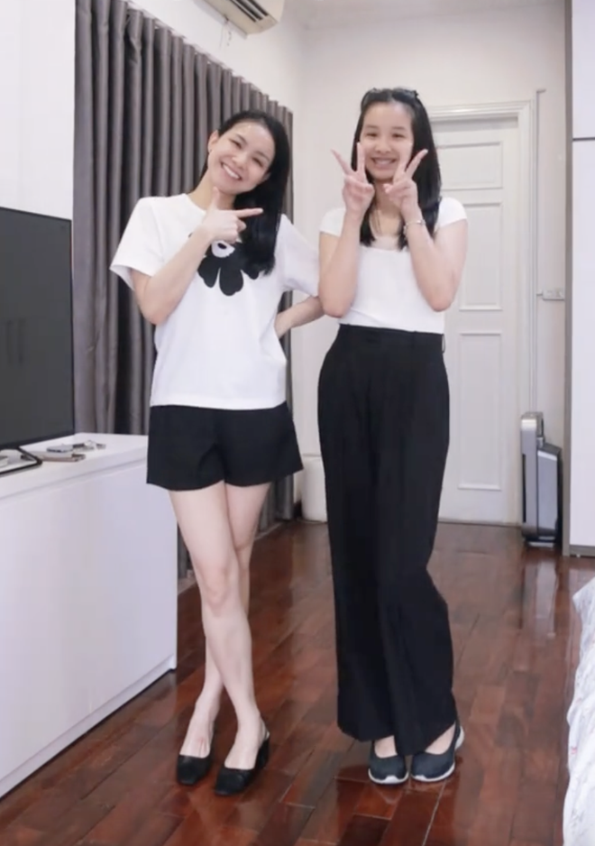 Bé gái Vbiz đeo kính cận nép sau lưng mẹ Hoa hậu nay cao vượt trội, visual cỡ nào mà 99% bình luận trầm trồ?- Ảnh 6. Bé gái Vbiz đeo kính cận nép sau lưng mẹ Hoa hậu nay cao vượt trội, visual cỡ nào mà 99% bình luận trầm trồ?- Ảnh 6.