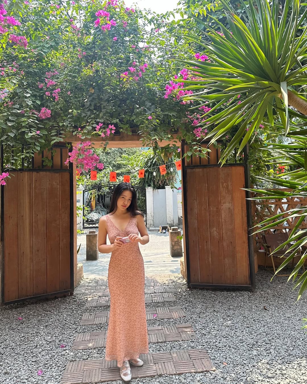 Nữ sinh tài phiệt hot nhất châu Á có style đời thường đơn giản mà xinh quá mức quy định- Ảnh 17. Nữ sinh tài phiệt hot nhất châu Á có style đời thường đơn giản mà xinh quá mức quy định- Ảnh 17.
