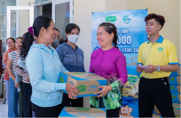 Gần 200.000 sản phẩm sữa Fami Canxi lan tỏa nhân ái, xây tương lai cứng cáp - Ảnh 3.