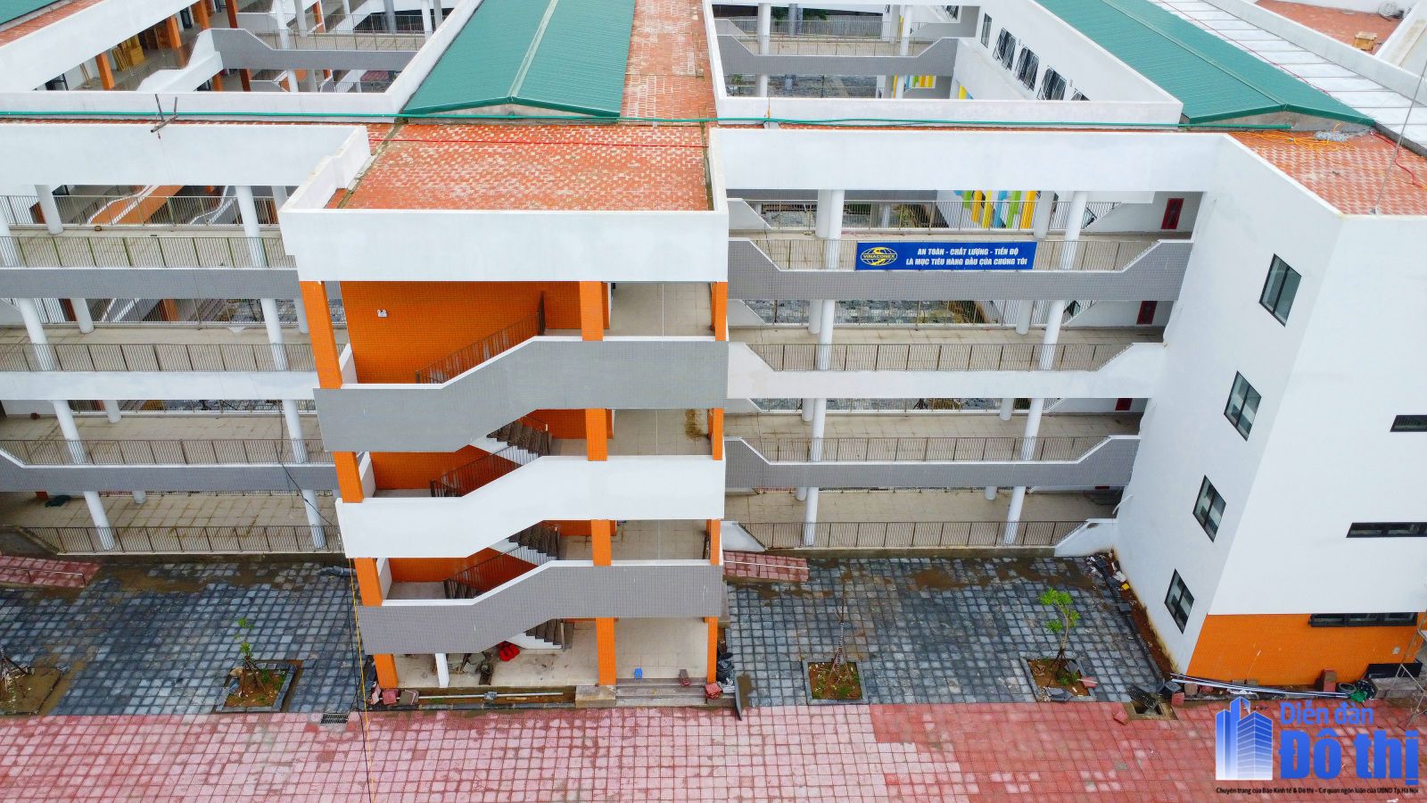 Một phường ở Hà Nội có tận 2 trường TO ĐẸP xây gần xong: Trẻ tiểu học và THPT sắp tới có thêm lựa chọn!- Ảnh 3. Một phường ở Hà Nội có tận 2 trường TO ĐẸP xây gần xong: Trẻ tiểu học và THPT sắp tới có thêm lựa chọn!- Ảnh 3.