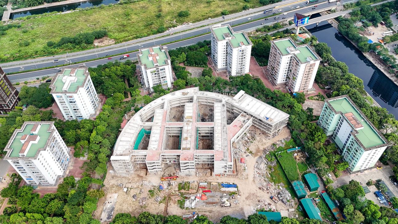 Một phường ở Hà Nội có tận 2 trường TO ĐẸP xây gần xong: Trẻ tiểu học và THPT sắp tới có thêm lựa chọn!- Ảnh 1. Một phường ở Hà Nội có tận 2 trường TO ĐẸP xây gần xong: Trẻ tiểu học và THPT sắp tới có thêm lựa chọn!- Ảnh 1.