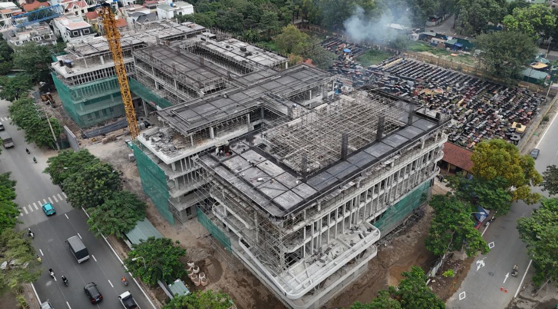 Một phường ở Hà Nội có tận 2 trường TO ĐẸP xây gần xong: Trẻ tiểu học và THPT sắp tới có thêm lựa chọn!- Ảnh 2. Một phường ở Hà Nội có tận 2 trường TO ĐẸP xây gần xong: Trẻ tiểu học và THPT sắp tới có thêm lựa chọn!- Ảnh 2.