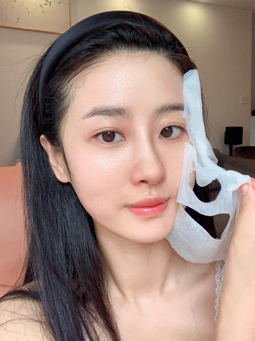 Cách "trẻ hóa da" của cô gái Trung: Càng lớn tuổi da càng đẹp khó tin - Ảnh 3. Cách "trẻ hóa da" của cô gái Trung: Càng lớn tuổi da càng đẹp khó tin - Ảnh 3.