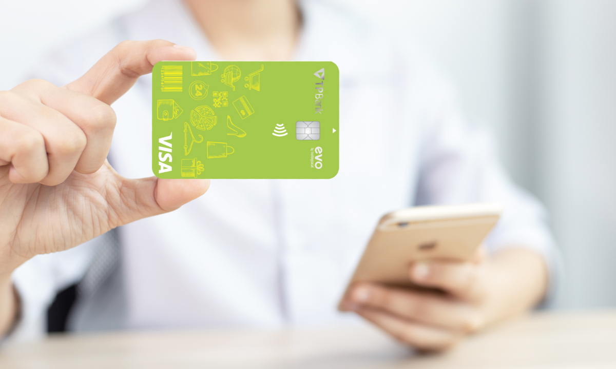 Cuộc chiến hoàn tiền thẻ tín dụng: VIB, TPBank, VPBank hay Techcombank đang &quot;đốt tiền&quot; thế nào để câu khách, và ai mới là người hào phóng thật sự?- Ảnh 5.