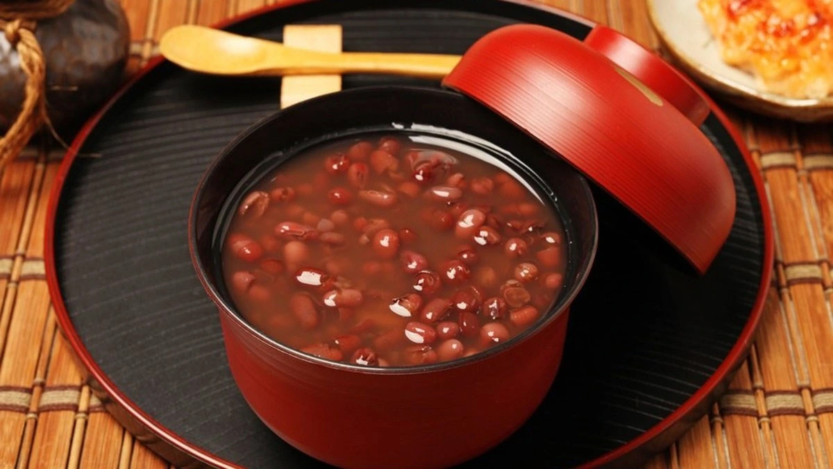 Món "cháo hút ẩm" sáng hè tôi thường ăn không ngờ giảm sưng phù tốt đến vậy, khuôn mặt nhẹ nhõm như đi thẩm mỹ, nguyên liệu dân dã chợ Việt có đầy- Ảnh 2. Món "cháo hút ẩm" sáng hè tôi thường ăn không ngờ giảm sưng phù tốt đến vậy, khuôn mặt nhẹ nhõm như đi thẩm mỹ, nguyên liệu dân dã chợ Việt có đầy- Ảnh 2.