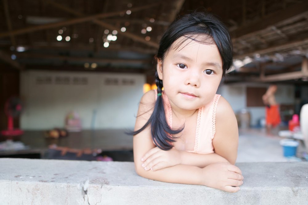 Cha mẹ càng nghèo càng hào phóng hai điều này: Kết quả gia đình kiệt quệ, con cái thiệt thòi!- Ảnh 1. Cha mẹ càng nghèo càng hào phóng hai điều này: Kết quả gia đình kiệt quệ, con cái thiệt thòi!- Ảnh 1.