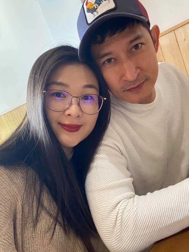 Câu trả lời về mối quan hệ của cặp diễn viên Vbiz ly hôn nhưng vẫn thân mật lạ thường- Ảnh 9. Câu trả lời về mối quan hệ của cặp diễn viên Vbiz ly hôn nhưng vẫn thân mật lạ thường- Ảnh 9.