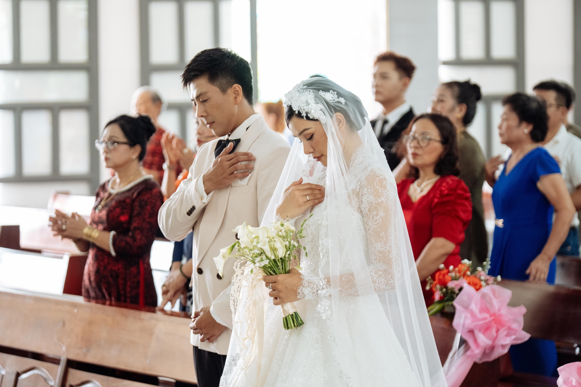 Cặp đôi người mẫu - diễn viên Vbiz đã bí mật tổ chức lễ dạm ngõ 2 năm trước - Ảnh 5. Cặp đôi người mẫu - diễn viên Vbiz đã bí mật tổ chức lễ dạm ngõ 2 năm trước - Ảnh 5.