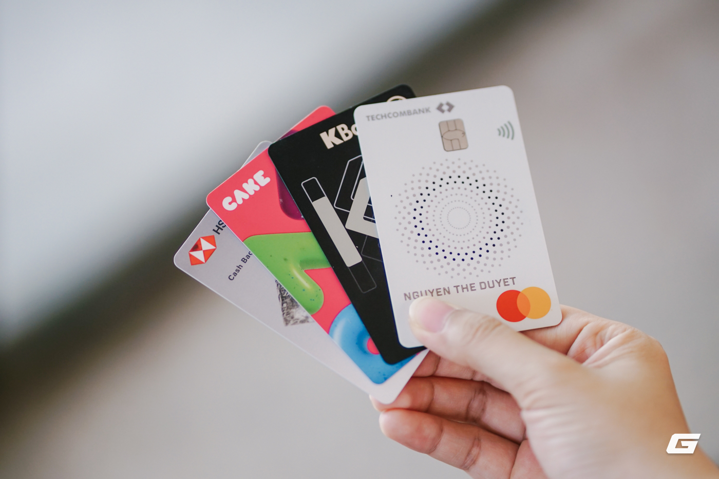 Cuộc chiến hoàn tiền thẻ tín dụng: VIB, TPBank, VPBank hay Techcombank đang &quot;đốt tiền&quot; thế nào để câu khách, và ai mới là người hào phóng thật sự?- Ảnh 1.