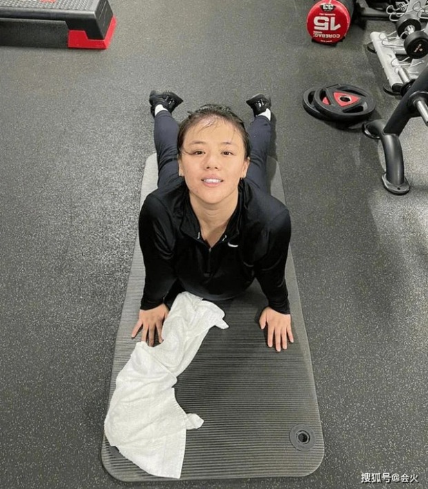 Chế độ ăn uống tập luyện giảm 25kg, đưa ảnh hậu Cbiz trở về thời đỉnh cao nhan sắc- Ảnh 8.