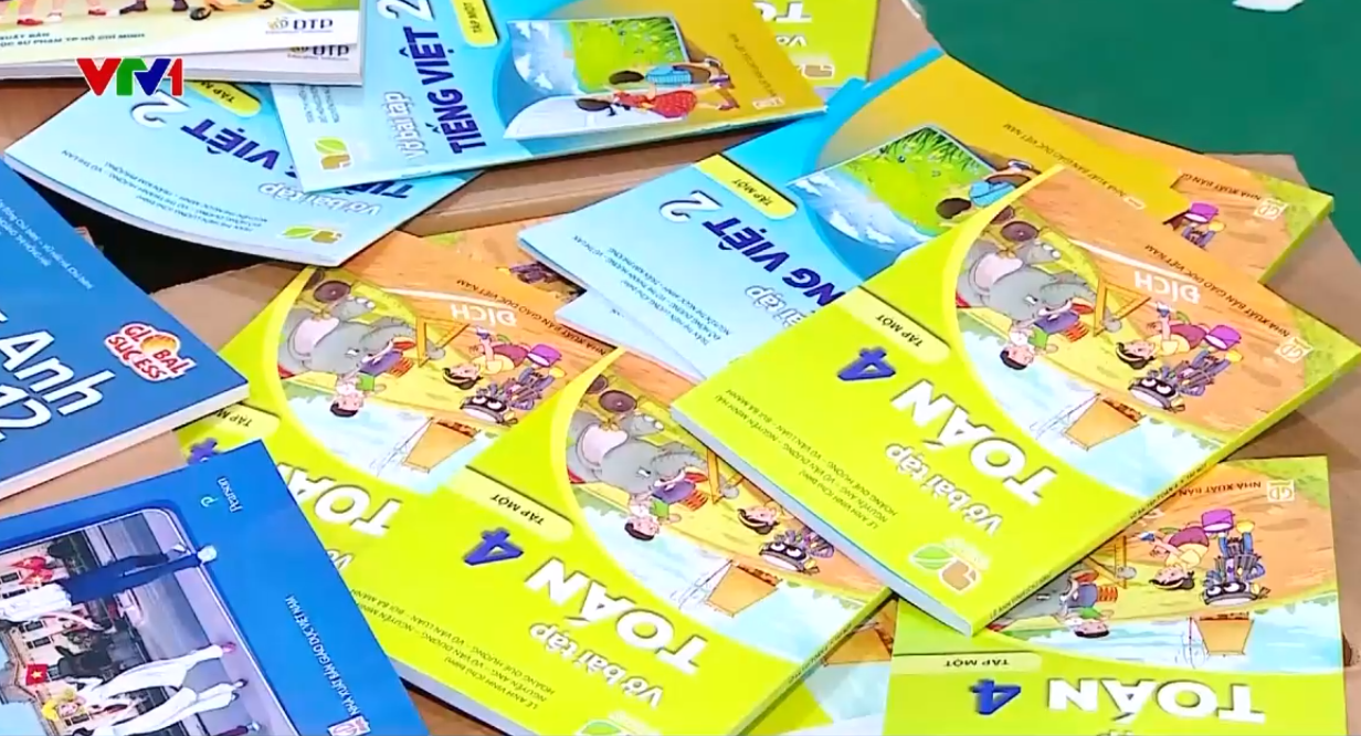 Đường dây sách giả ở Bắc Ninh: Cán bộ ngành giáo dục tỉnh tiếp tay đưa sách giả vào trường học - Ảnh 1.