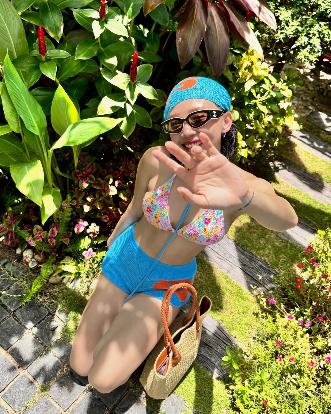 Ngắm Tóc Tiên diện bikini không chỉ sướng mắt mà còn hóng được miên man kiểu đẹp, hot hừng hực- Ảnh 7.