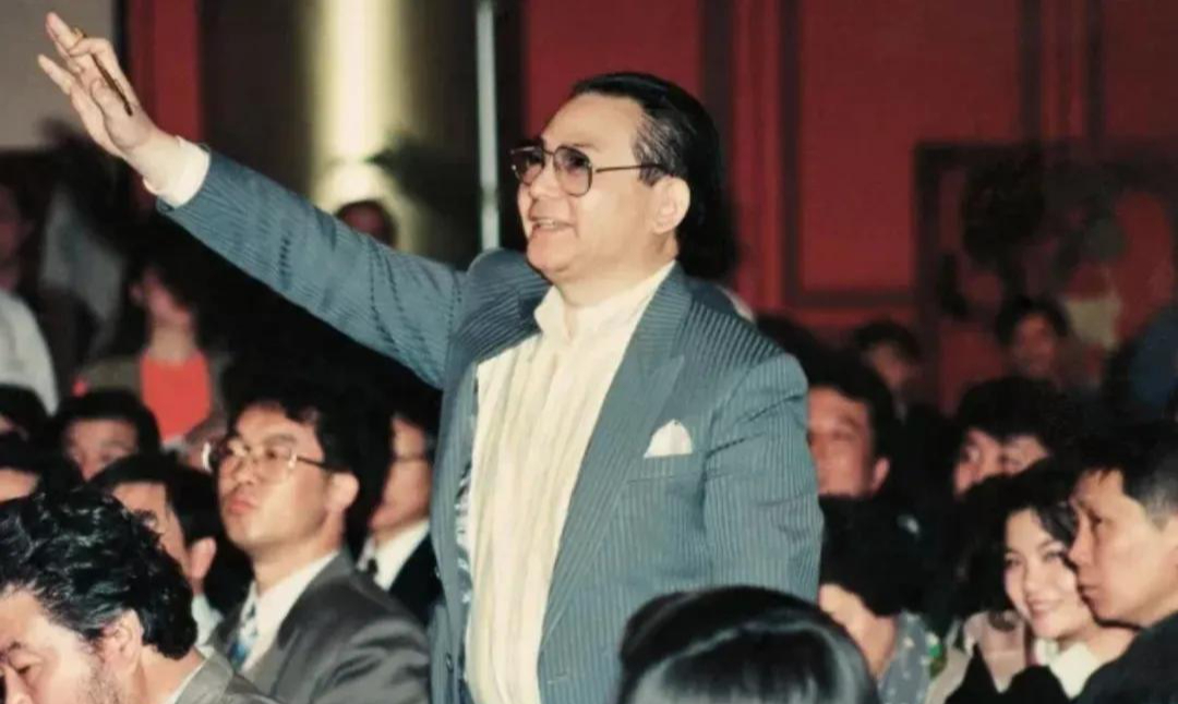 Ông trùm đồ cổ nổi tiếng qua đời chưa đầy 1 năm, tài sản đã bị mang đấu giá mà không có giá sàn- Ảnh 4.