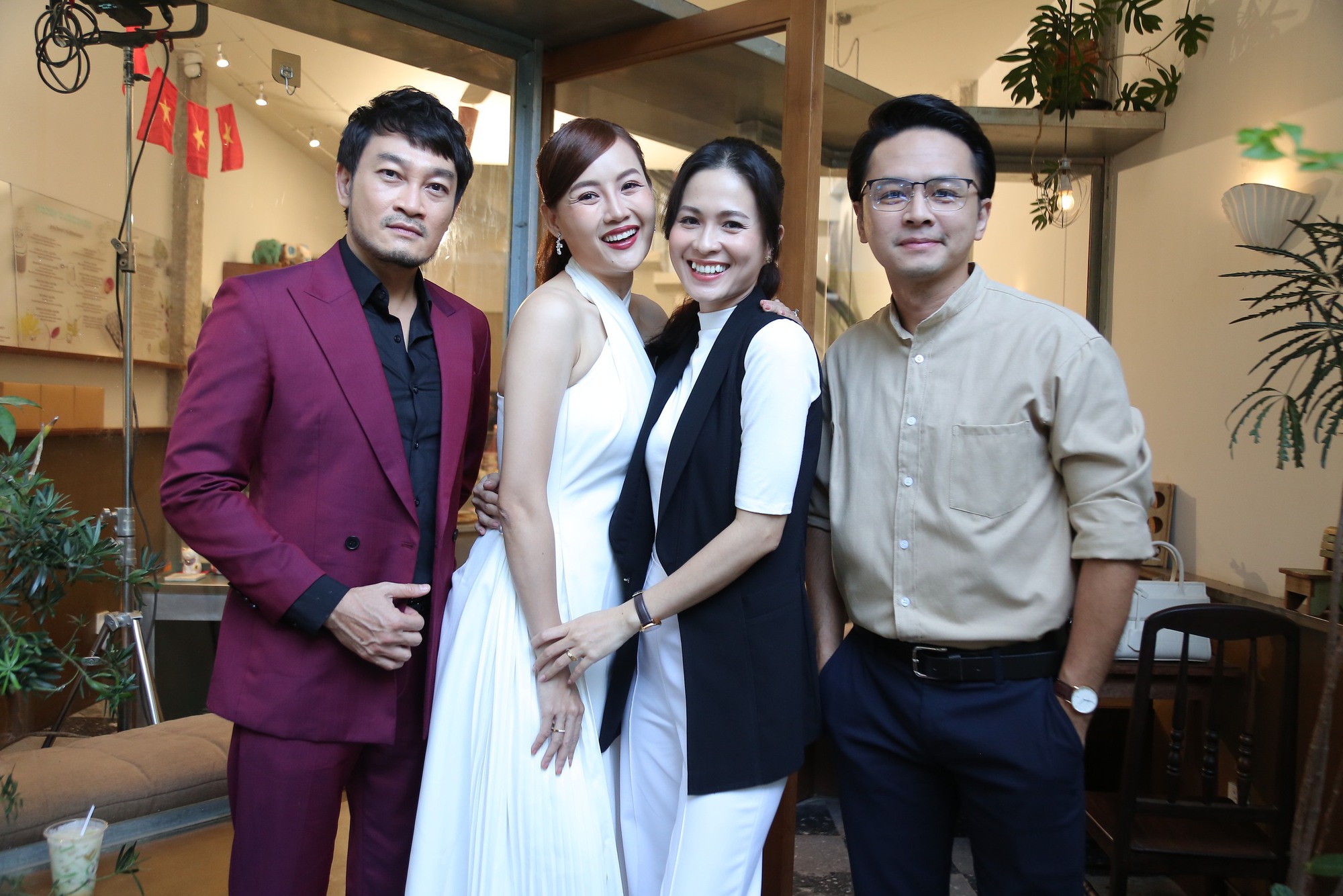 NSƯT Trương Minh Quốc Thái thành "kẻ săn tình"- Ảnh 1. NSƯT Trương Minh Quốc Thái thành "kẻ săn tình"- Ảnh 1.