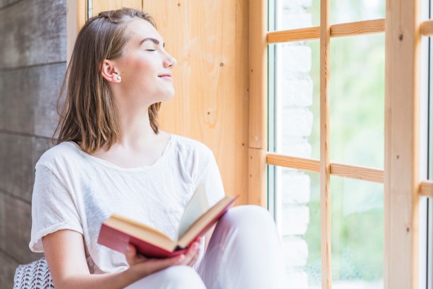 reading-books-reduce-stress-1756700798284-1756700798542248468676.jpg