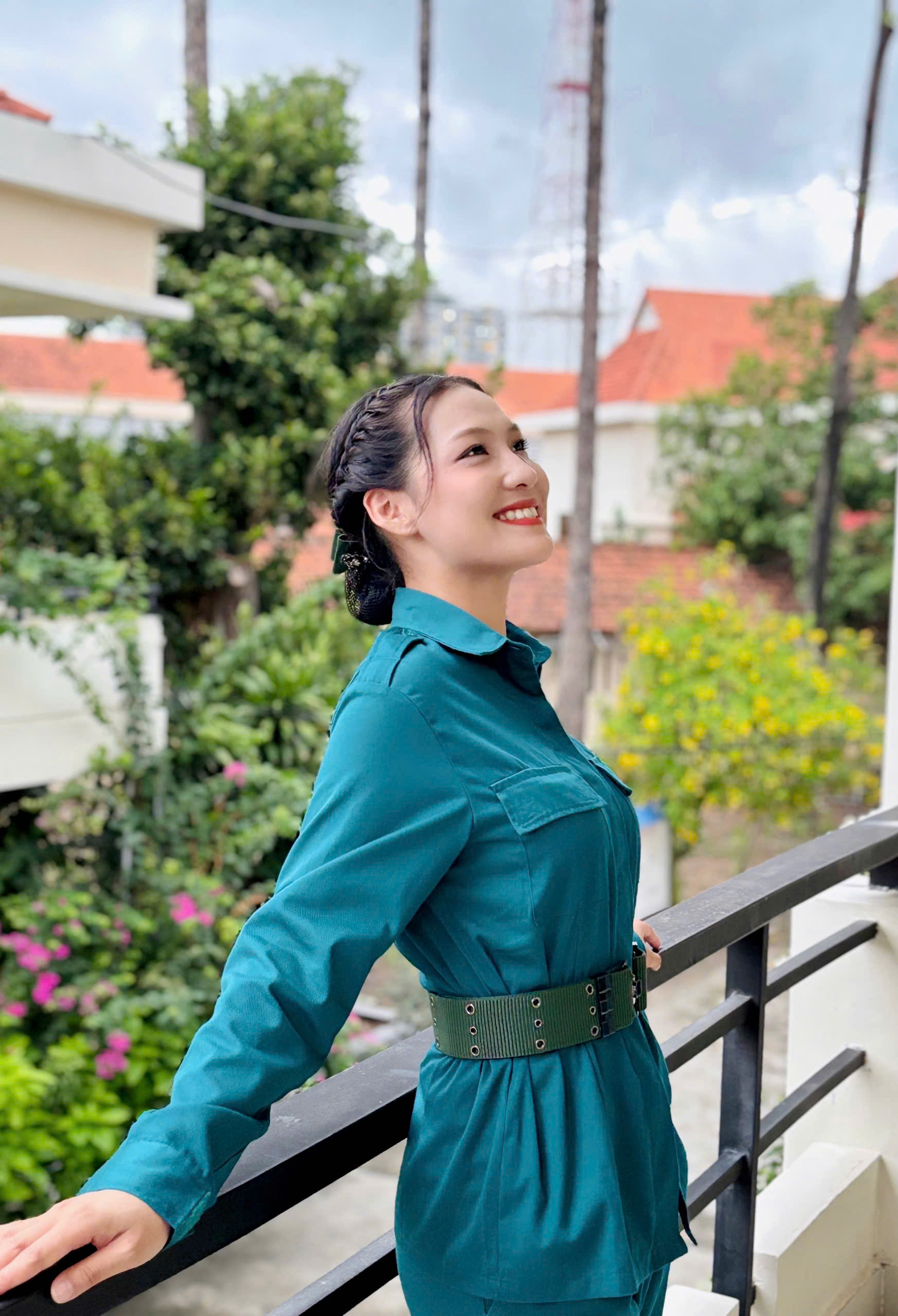 Bất ngờ với thành tích, nhan sắc của Bất ngờ với thành tích, nhan sắc của