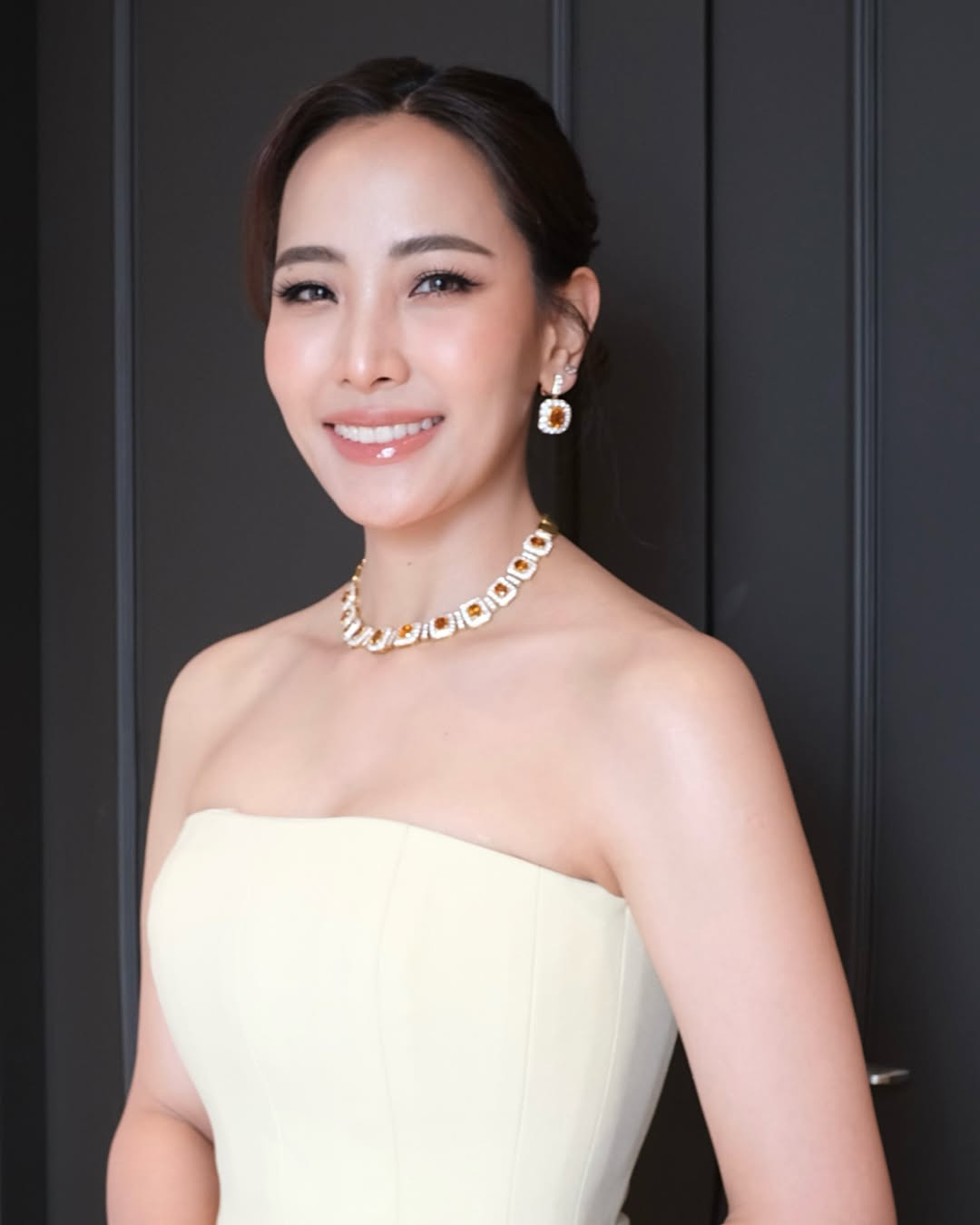 Phu nhân Thủ tướng Thái Lan 39 tuổi trẻ đẹp phát hờn: Từ lâu đã kết thân 1 loại nước thải mỡ, làm trắng da, người Việt không lạ vì thường dùng chữa ho, viêm họng- Ảnh 10.