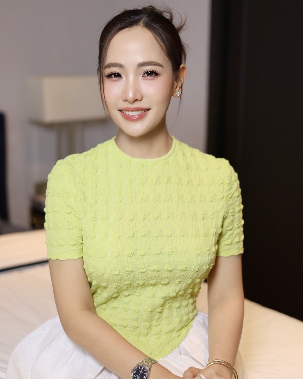 Phu nhân Thủ tướng Thái Lan 39 tuổi trẻ đẹp phát hờn: Từ lâu đã kết thân 1 loại nước thải mỡ, làm trắng da, người Việt không lạ vì thường dùng chữa ho, viêm họng- Ảnh 2.