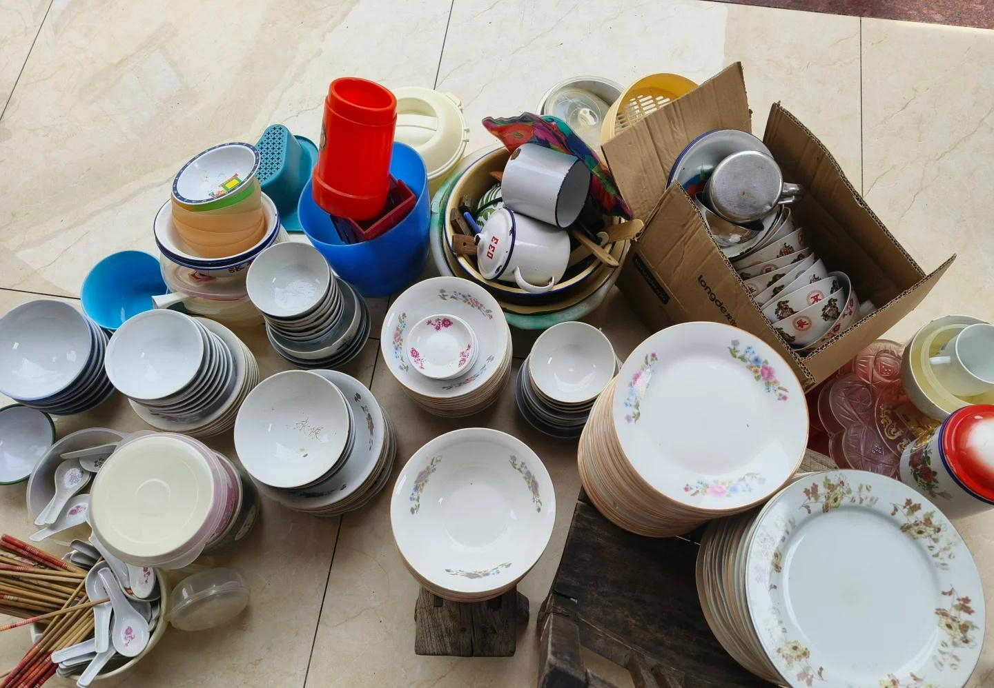 Bước vào tuổi trung niên mới hiểu: Nhà càng ít đồ đạc, cuộc sống càng nhẹ nhõm – đừng tự làm khổ mình - Ảnh 5.