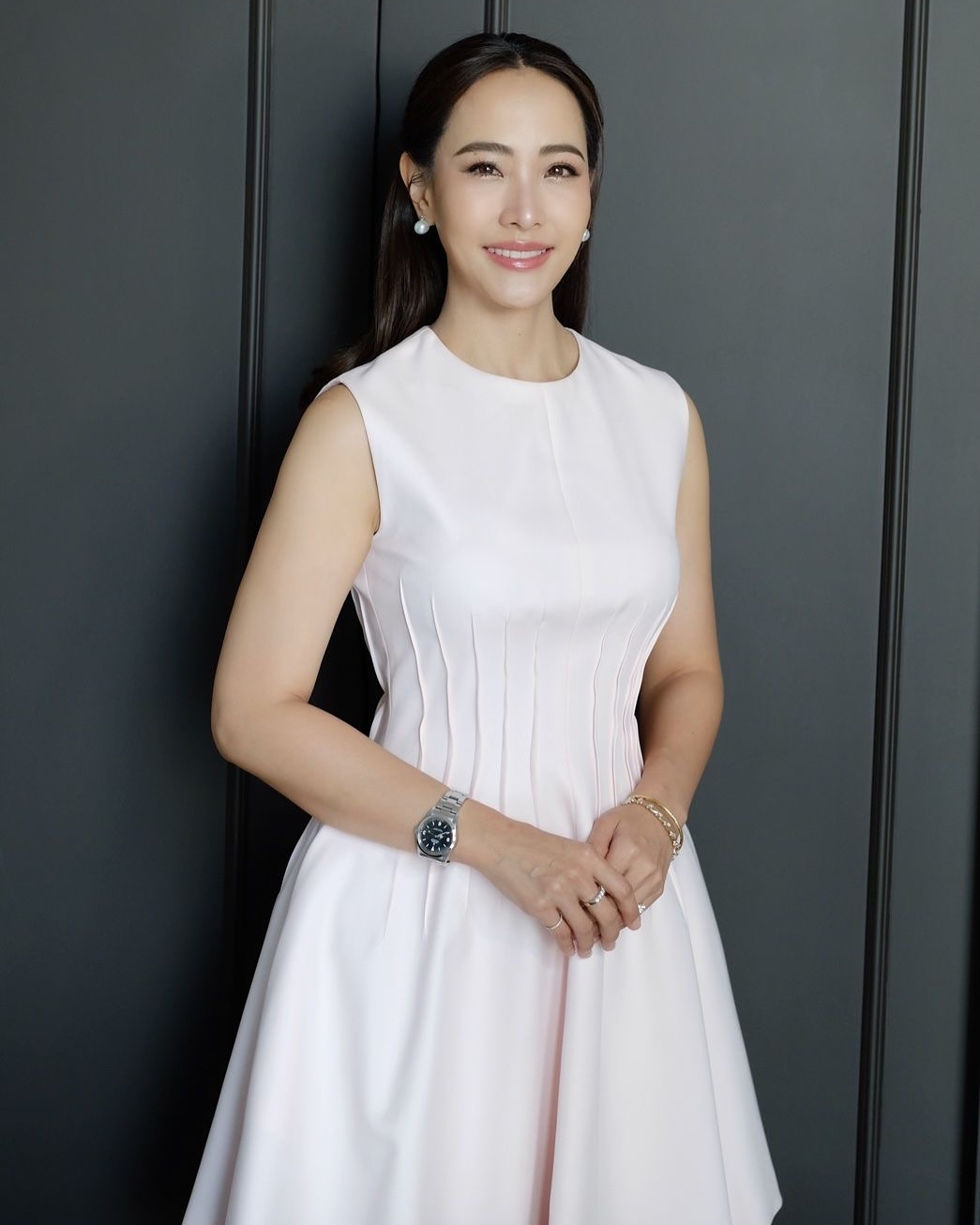 Phu nhân Thủ tướng Thái Lan 39 tuổi trẻ đẹp phát hờn: Từ lâu đã kết thân 1 loại nước thải mỡ, làm trắng da, người Việt không lạ vì thường dùng chữa ho, viêm họng- Ảnh 9.