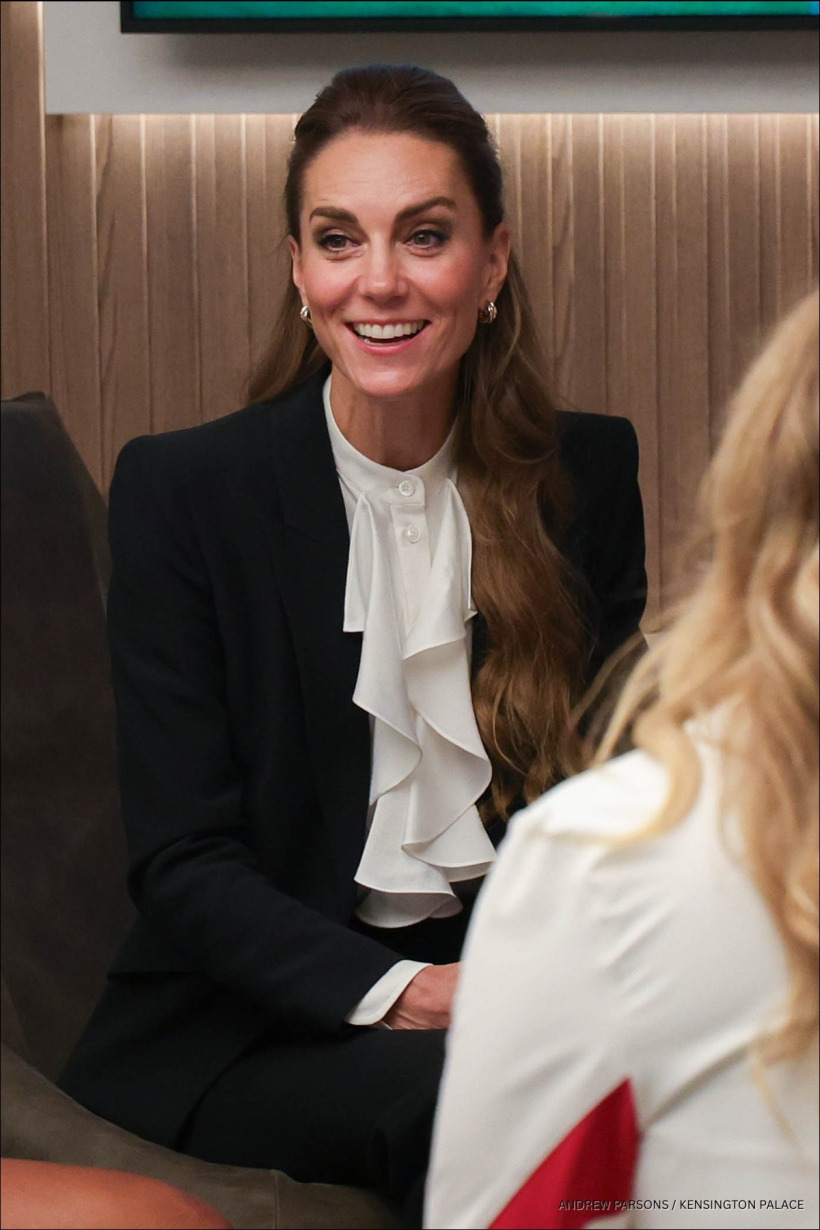 kate-middleton-rugby-england-womens-september-2025-00004-820x1230-17574854392871516815391-1757488047666-17574880477521908695101.jpg