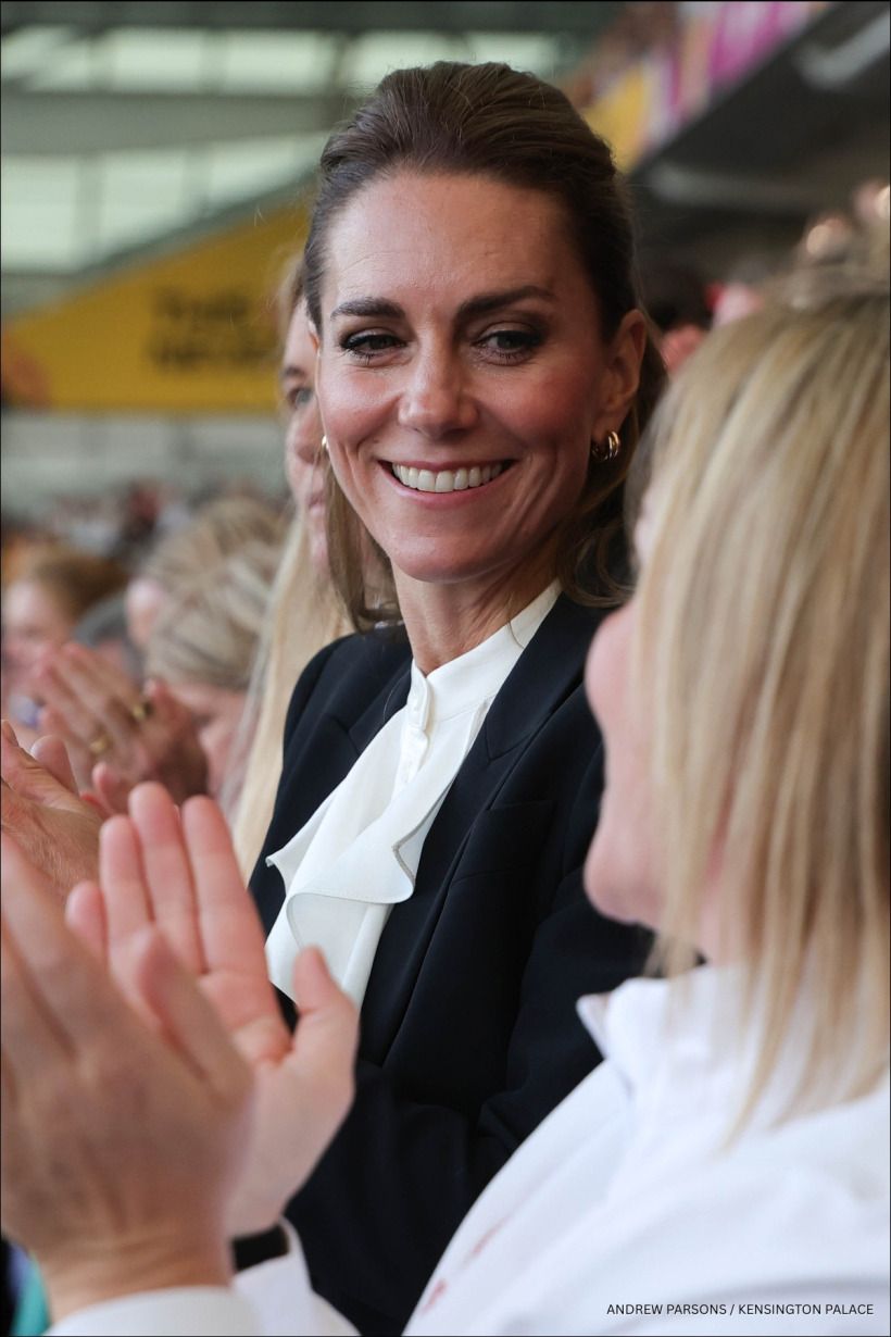 kate-middleton-rugby-england-womens-september-2025-00014-820x1230-17574854392861143133988-1757488045047-17574880451301035324820.jpg