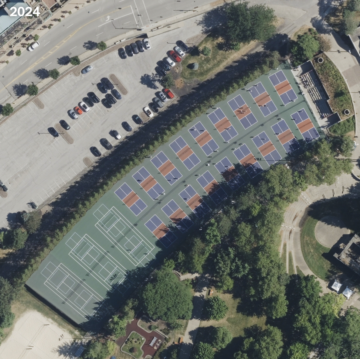 Pickleball “nuốt chửng” 8.000 sân tennis ở Mỹ: Môn thể thao gây nghiện qua góc nhìn từ trên cao- Ảnh 4. Pickleball “nuốt chửng” 8.000 sân tennis ở Mỹ: Môn thể thao gây nghiện qua góc nhìn từ trên cao- Ảnh 4.