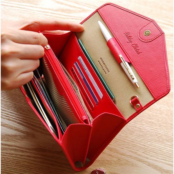 5 dấu hiệu âm thầm trong ví tiền cho thấy phụ nữ trung niên sắp gặp tài vận lớn - Ảnh 2.