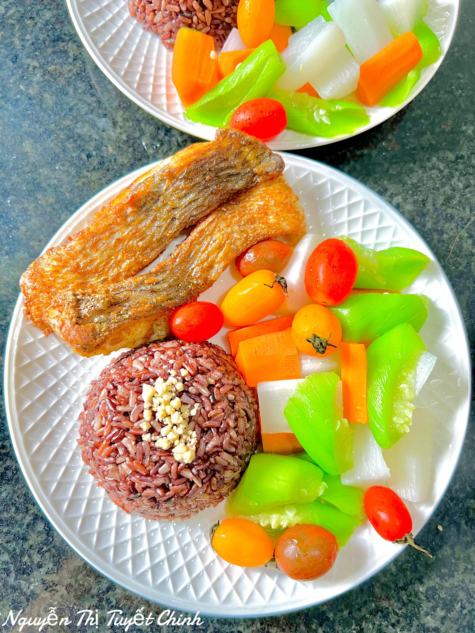 Vẫn là cơm bà đẻ nhưng theo phong cách Eat clean: Hội chị em ở cữ xuýt xoa 