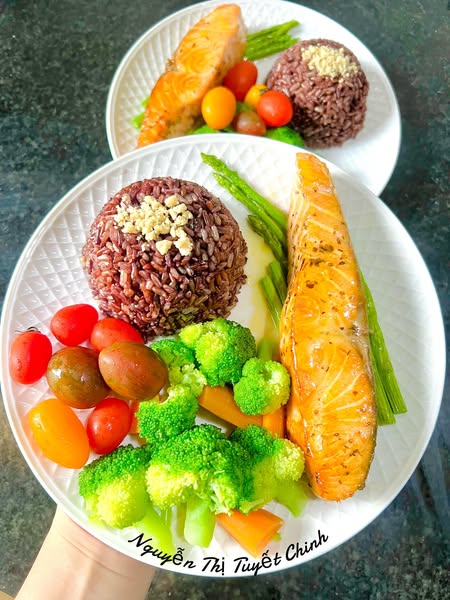 Vẫn là cơm bà đẻ nhưng theo phong cách Eat clean: Hội chị em ở cữ xuýt xoa 