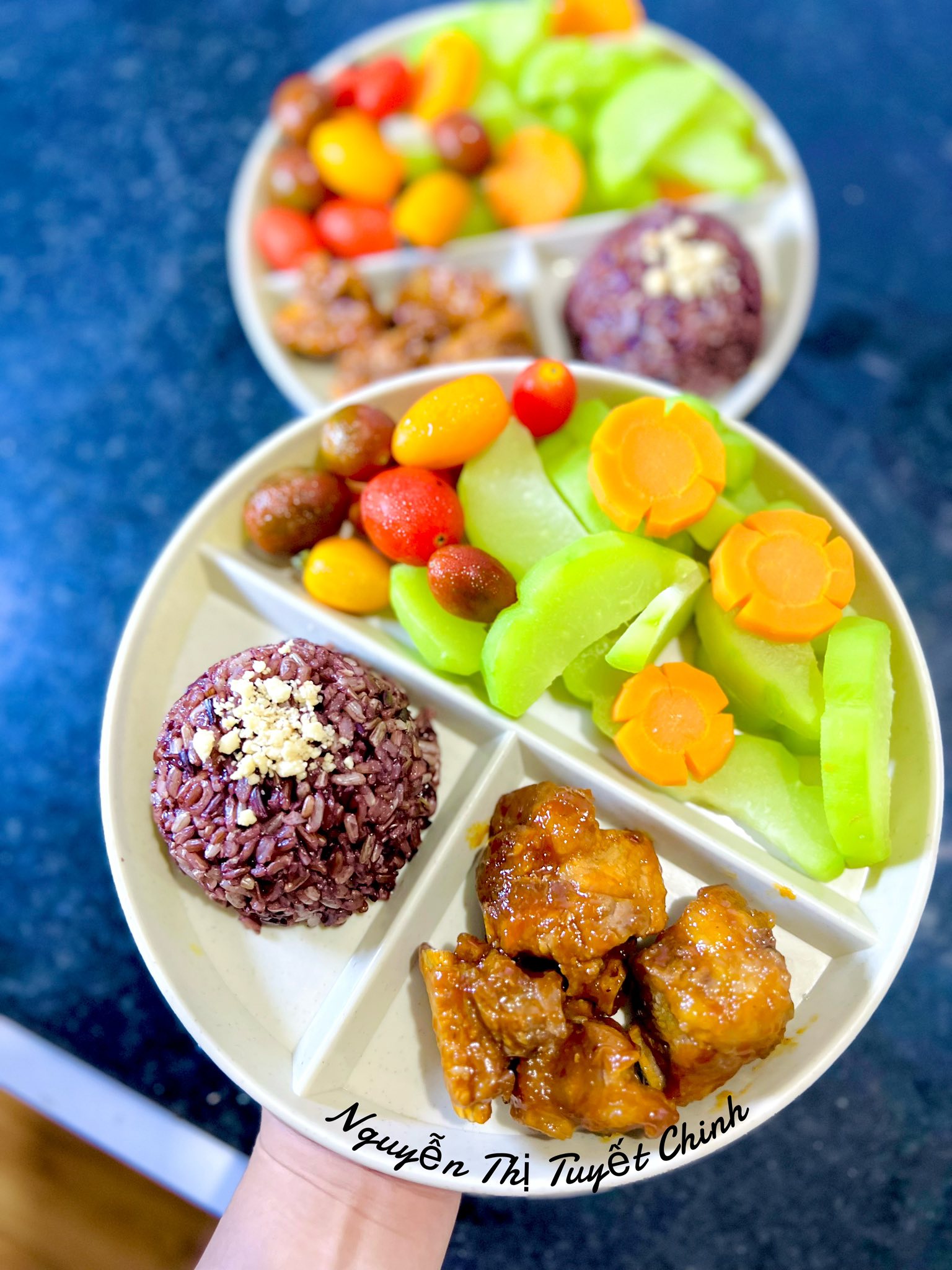 Vẫn là cơm bà đẻ nhưng theo phong cách Eat clean: Hội chị em ở cữ xuýt xoa 