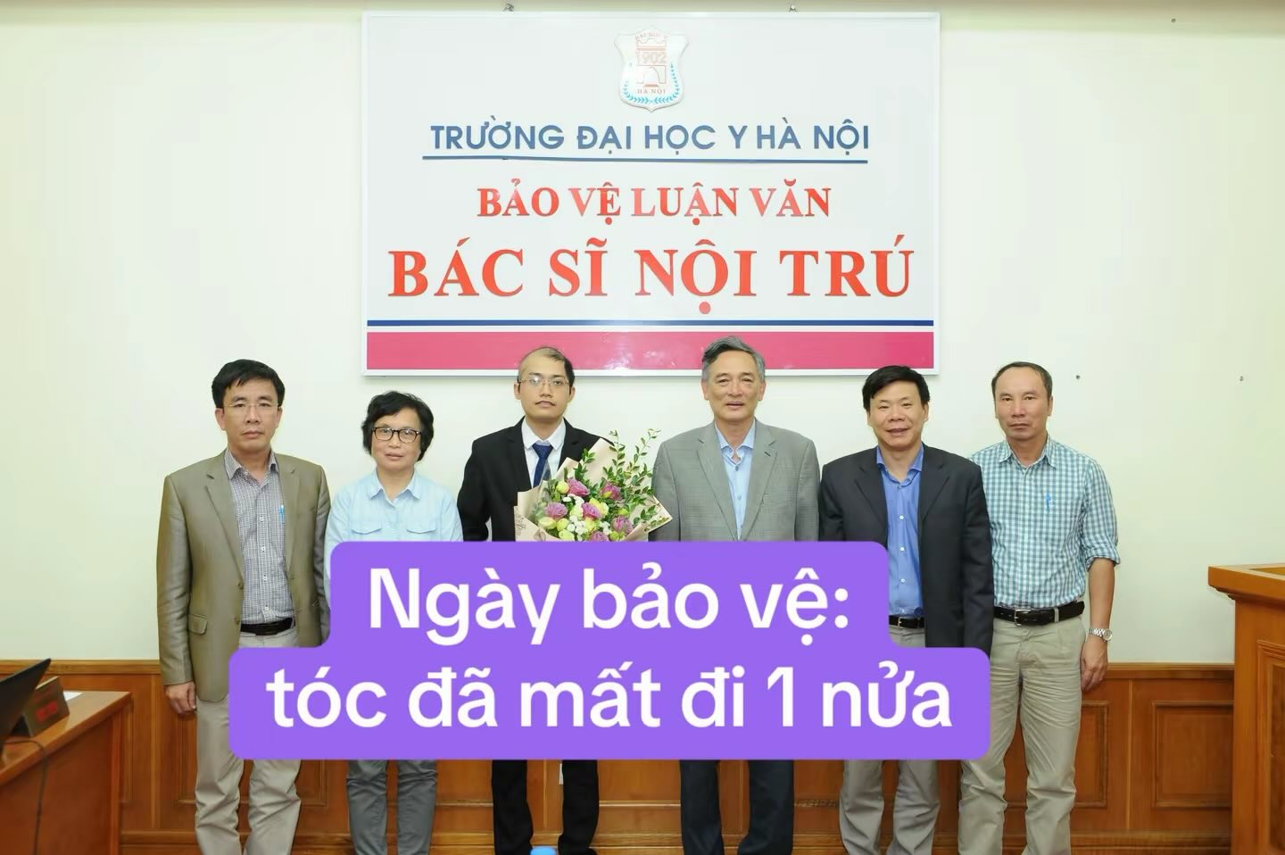 Bức ảnh TRƯỚC và SAU học bác sĩ nội trú dậy sóng MXH: Trước 