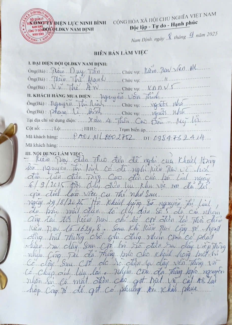 Cụ bà U80 sống đơn thân ‘sốc’ với hóa đơn điện hơn 12 triệu đồng vào tháng 8/2025 - Ảnh 2.