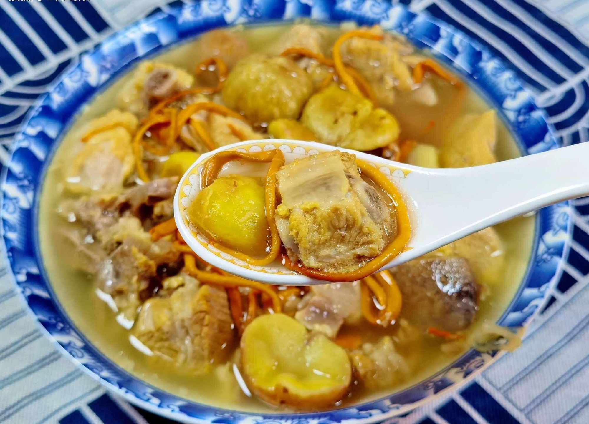 Vào mùa thu, nhất định phải nấu 4 món ăn này: Vừa ngon lại giúp cả nhà khỏe thể chất và hệ miễn dịch  - Ảnh 3.