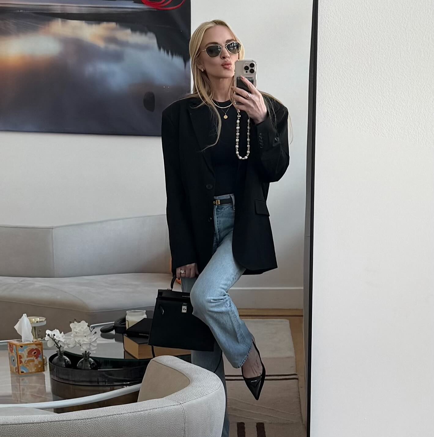 lindsaylohan1756135833370705851155605082115932418-17575640748031047707090-1757575046895-17575750470491417113700.jpg