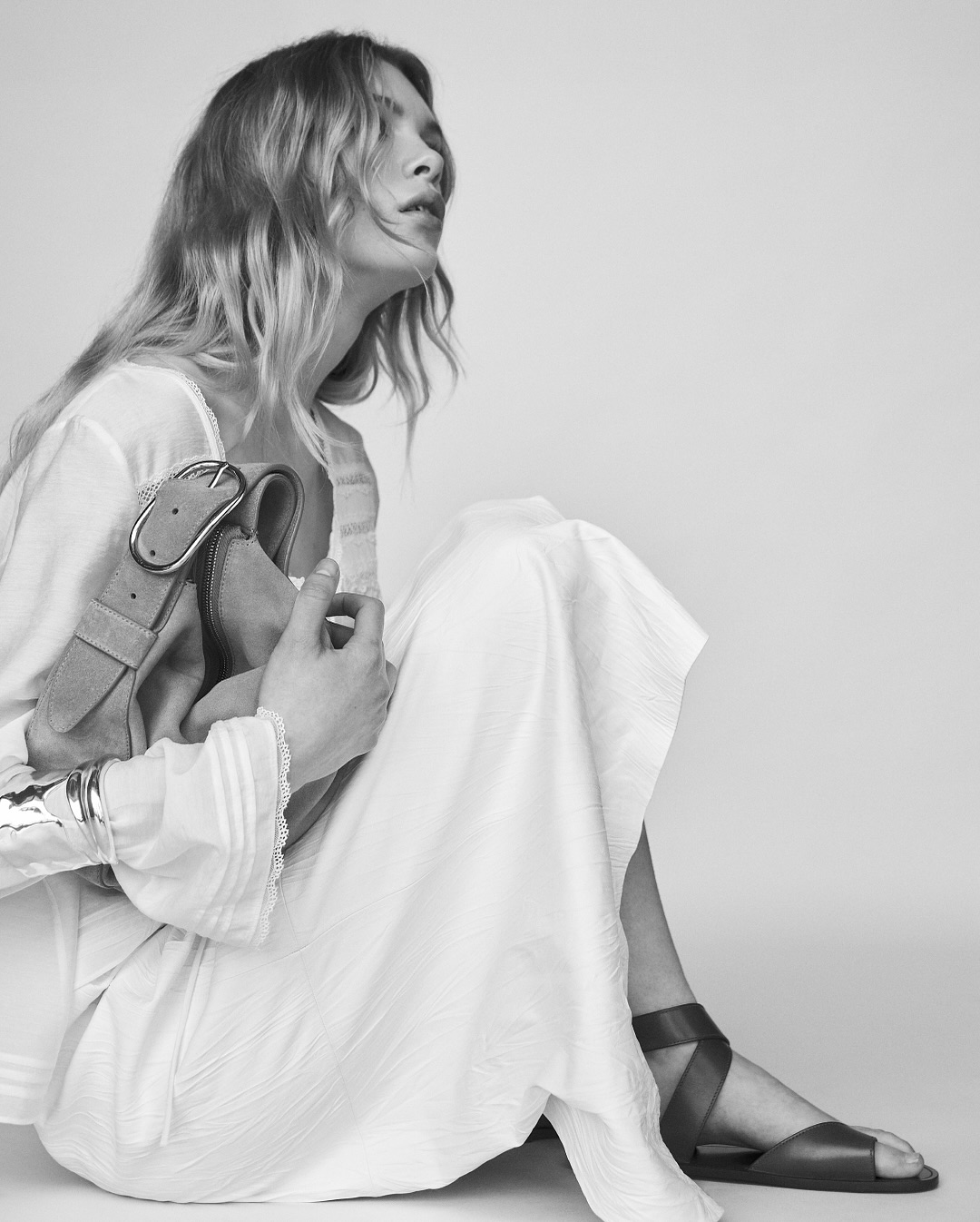 massimodutti17426300503593763791502947330231623158-17574847624051473036498-1757559448463-17575594485401875524418.jpg