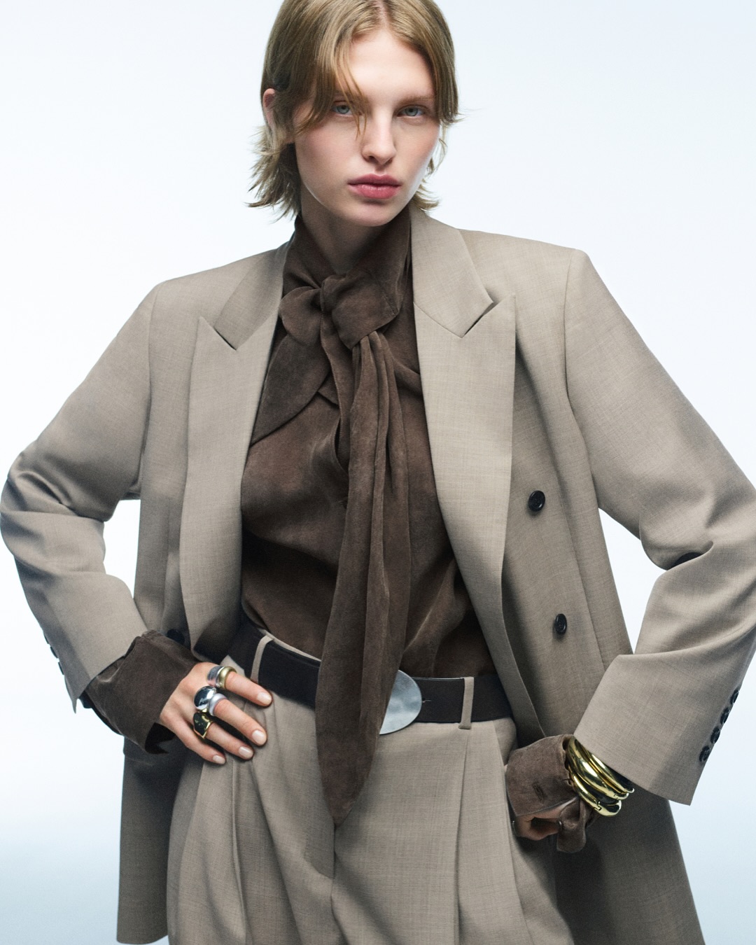 massimodutti17559323203705351319986897171231623158-17574855631101384448470-1757559461427-1757559461497993583217.jpg