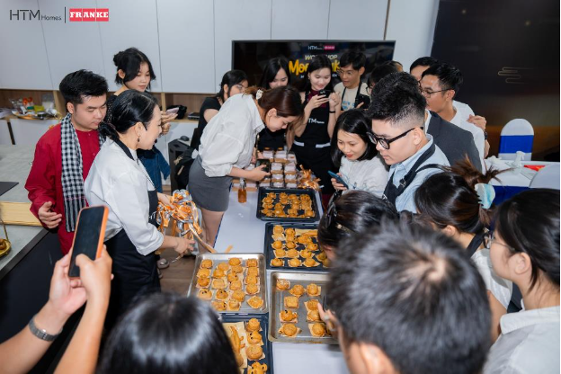 Cùng HTM Homes & FRANKE đưa tinh hoa truyền thống vào gian bếp chuẩn châu Âu qua workshop Mooncake - Ảnh 3. Cùng HTM Homes & FRANKE đưa tinh hoa truyền thống vào gian bếp chuẩn châu Âu qua workshop Mooncake - Ảnh 3.