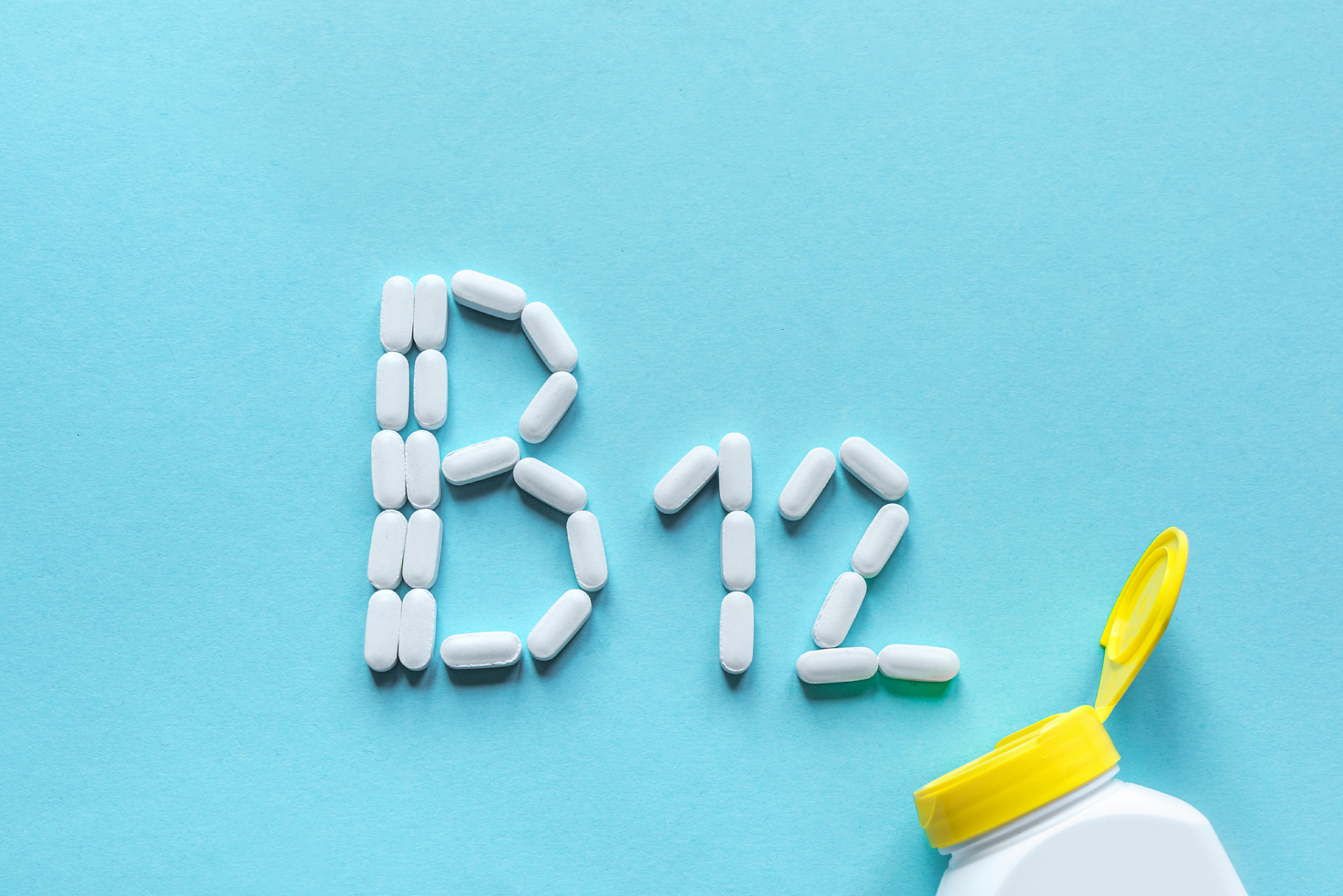 uong-vitamin-b12-gap-hoa3-17574996897131866814163-1757559244130-17575592442451219014690-1757570011989-17575700121171282692090.jpg