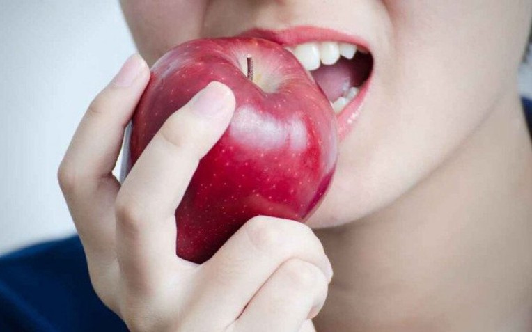 Tôi chăm ăn 2 loại trái cây này để lá lách và dạ dày sạch sẽ, khỏe mạnh: Không tốn kém lại hiệu quả