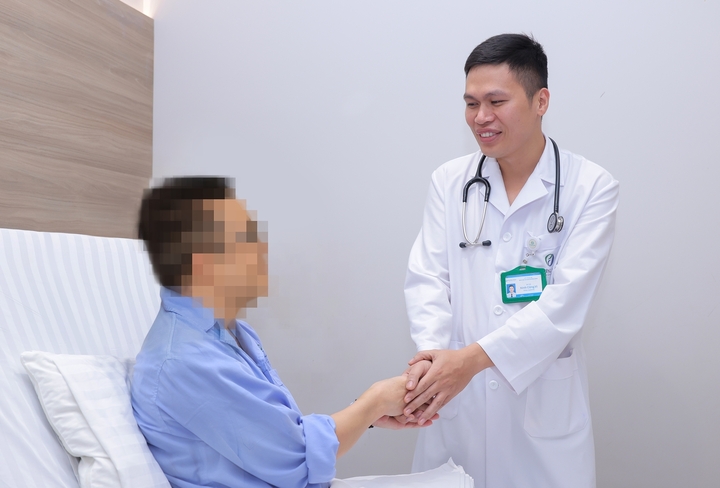 benh-nhan-ung-thu-13364073-1757684595066-17576845953661725349.jpg