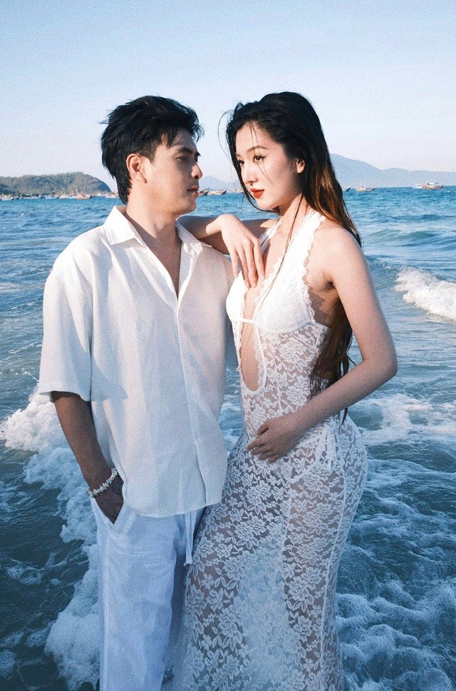 Ca sĩ Hồ Quang Hiếu tung ảnh cưới đẹp mãn nhãn, nhan sắc cô dâu khiến dân tình trầm trồ - Ảnh 10.