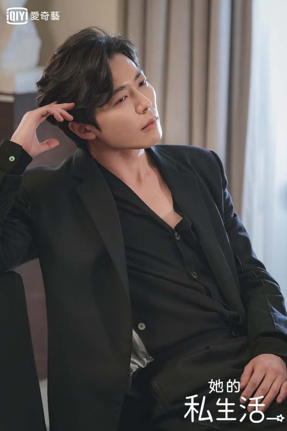 10 tổng tài đẹp nhất Hàn Quốc: Hyun Bin suýt out top, số 1 visual chạm nóc khen chỉ có thừa - Ảnh 10. 10 tổng tài đẹp nhất Hàn Quốc: Hyun Bin suýt out top, số 1 visual chạm nóc khen chỉ có thừa - Ảnh 10.