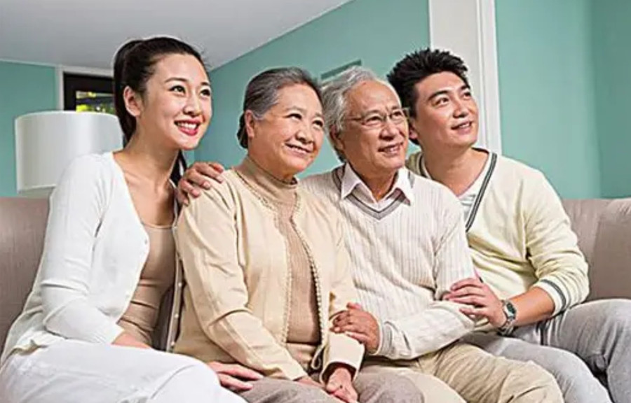 Không muốn khổ khi về già, tránh làm 4 điều này khi còn trẻ - Ảnh 2. Không muốn khổ khi về già, tránh làm 4 điều này khi còn trẻ - Ảnh 2.