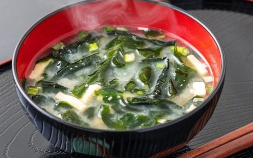 Loại rau được ca ngợi là siêu thực phẩm của Nhật Bản: Người Nhật ăn hàng ngày không hẳn vì sở thích mà để bổ máu, đẹp da, mượt tóc