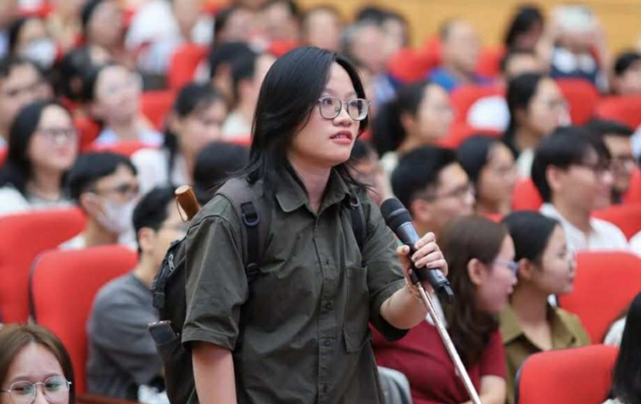 Lương bác sĩ nội trú mới ra trường năm 2025 là bao nhiêu? - Ảnh 1. Lương bác sĩ nội trú mới ra trường năm 2025 là bao nhiêu? - Ảnh 1.