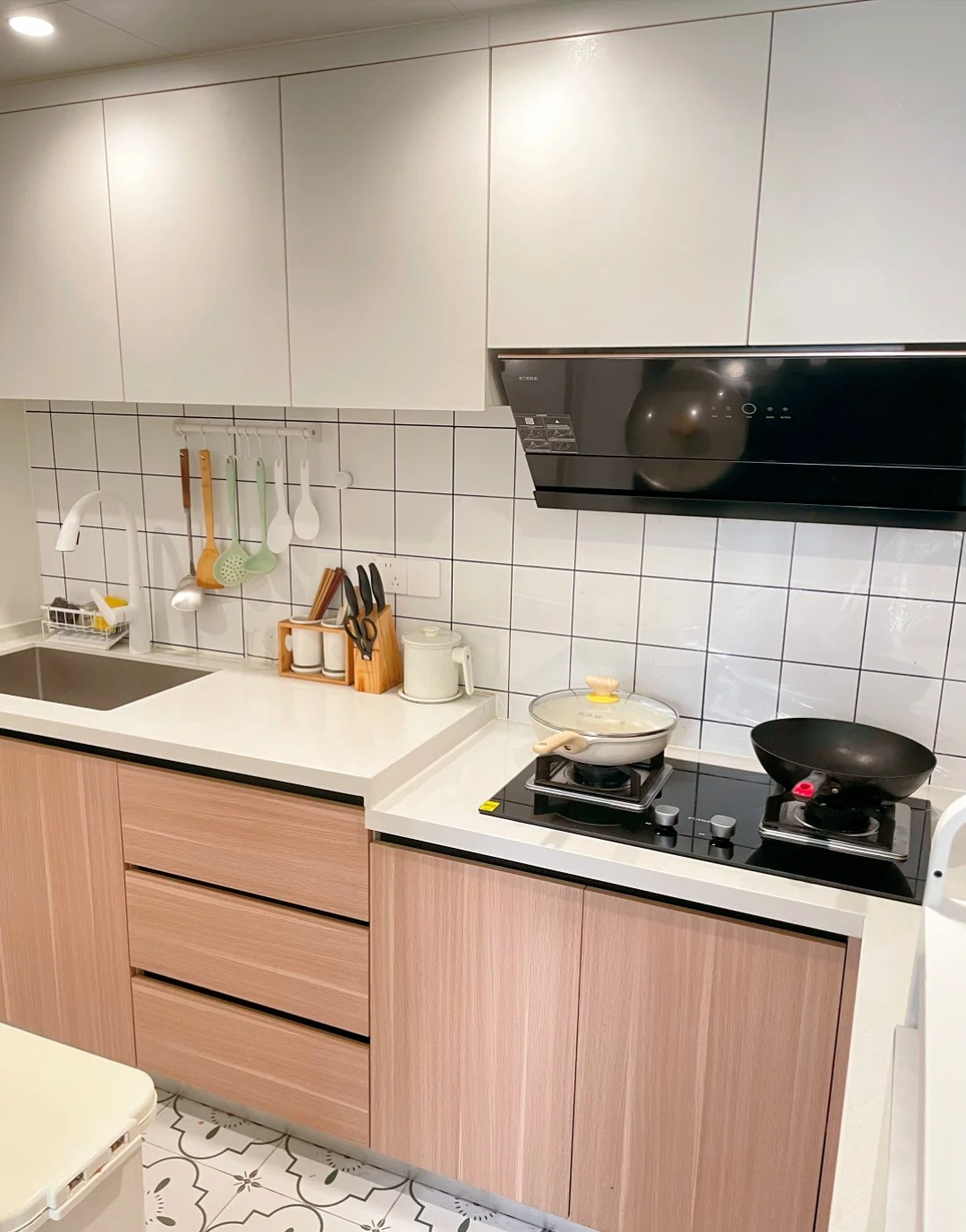 Người thợ già hiểu biết nói: Máy hút mùi không cần mua loại đắt đỏ, cứ đủ 5 tiêu chí này là CHỐT!- Ảnh 3. Người thợ già hiểu biết nói: Máy hút mùi không cần mua loại đắt đỏ, cứ đủ 5 tiêu chí này là CHỐT!- Ảnh 3.