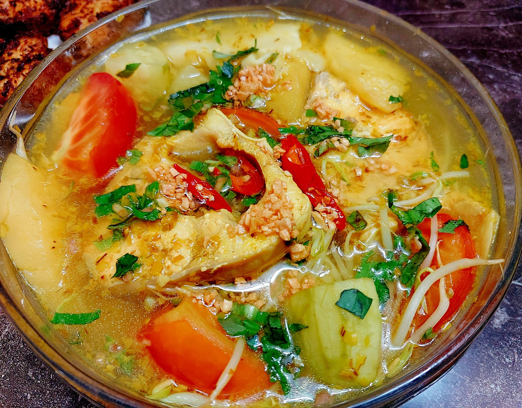 Nấu canh cá thêm gia vị này sẽ không chỉ đẹp mắt mà phụ nữ ăn còn ổn định nội tiết, làm sạch tử cung- Ảnh 3.