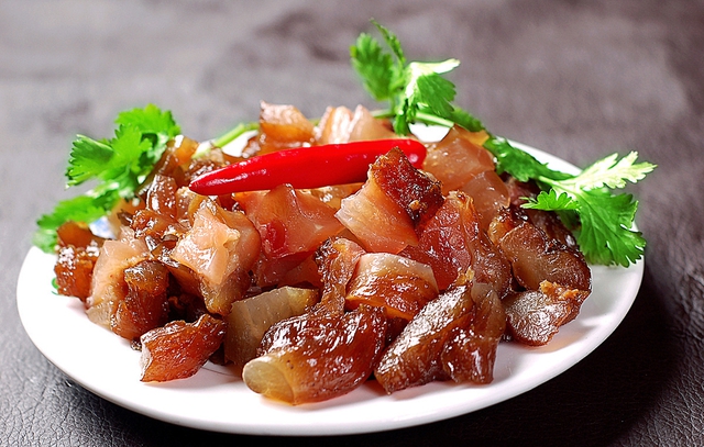 Bộ phận của bò có lượng protein vượt xa ức gà, Trung Quốc ví &quot;bổ như nhân sâm&quot;: Người Việt ăn từ lâu - Ảnh 3.