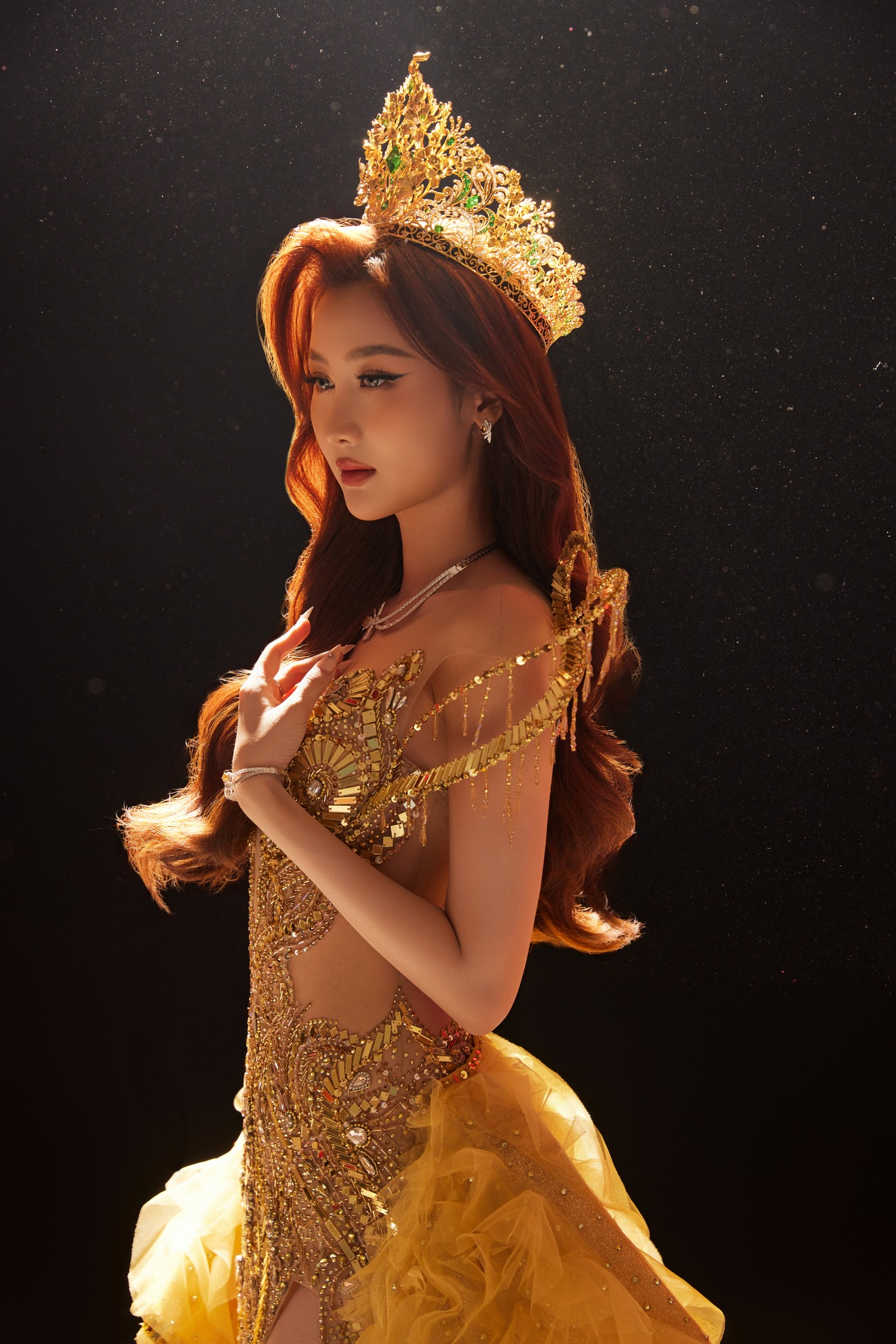 Chung kết Miss Grand Vietnam 2025: Top 5 chính thức lộ diện!- Ảnh 15. Chung kết Miss Grand Vietnam 2025: Top 5 chính thức lộ diện!- Ảnh 15.